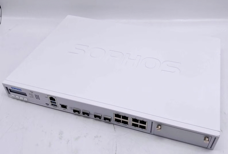 firewall-sophos-xgs-3300-3 firewall-sophos-xgs-3300-3.jpg