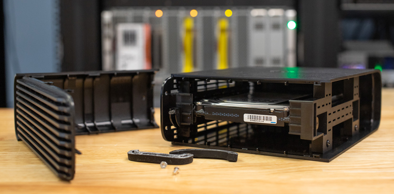 nas-synology-beestation-4tb-3.jpg