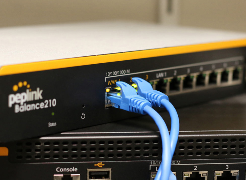 peplink-balance-210-4 peplink-balance-210-4.jpg