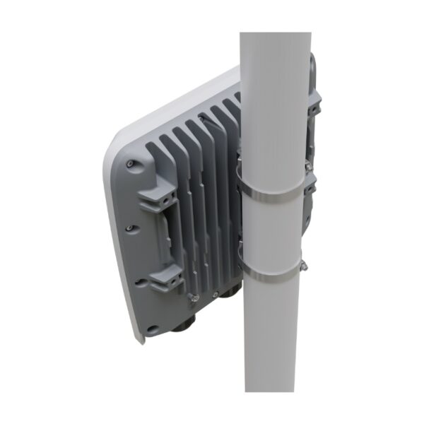 Bộ định tuyến ngoài trời MikroTik RB5009UPr+S+OUT